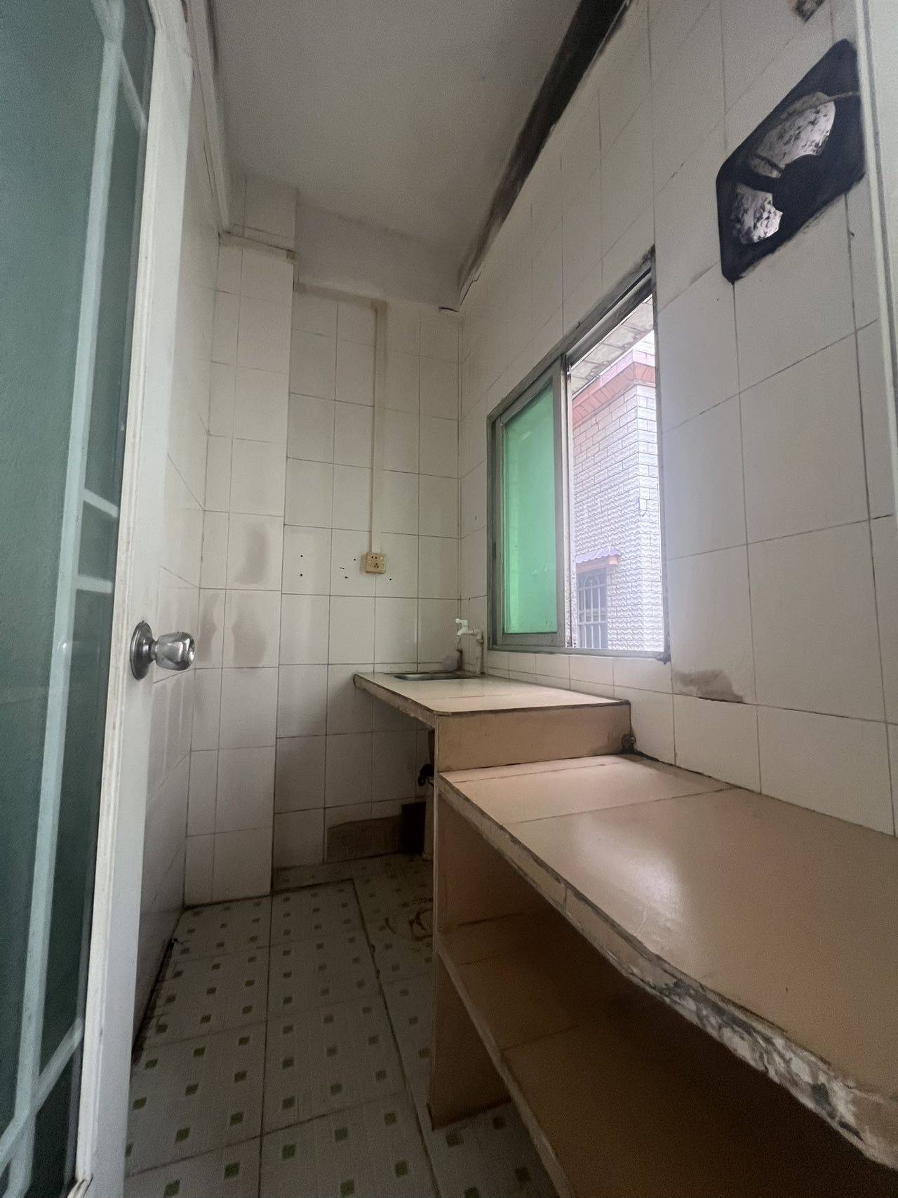 Guangzhou-Tianhe-Cozy Home,Clean&Comfy,No Gender Limit,Hustle & Bustle,“Friends”,Chilled,LGBTQ Friendly