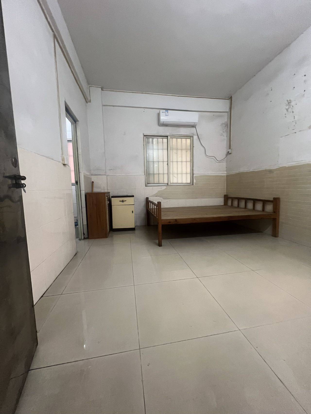 Guangzhou-Tianhe-Cozy Home,Clean&Comfy,No Gender Limit,Hustle & Bustle,“Friends”,Chilled,LGBTQ Friendly