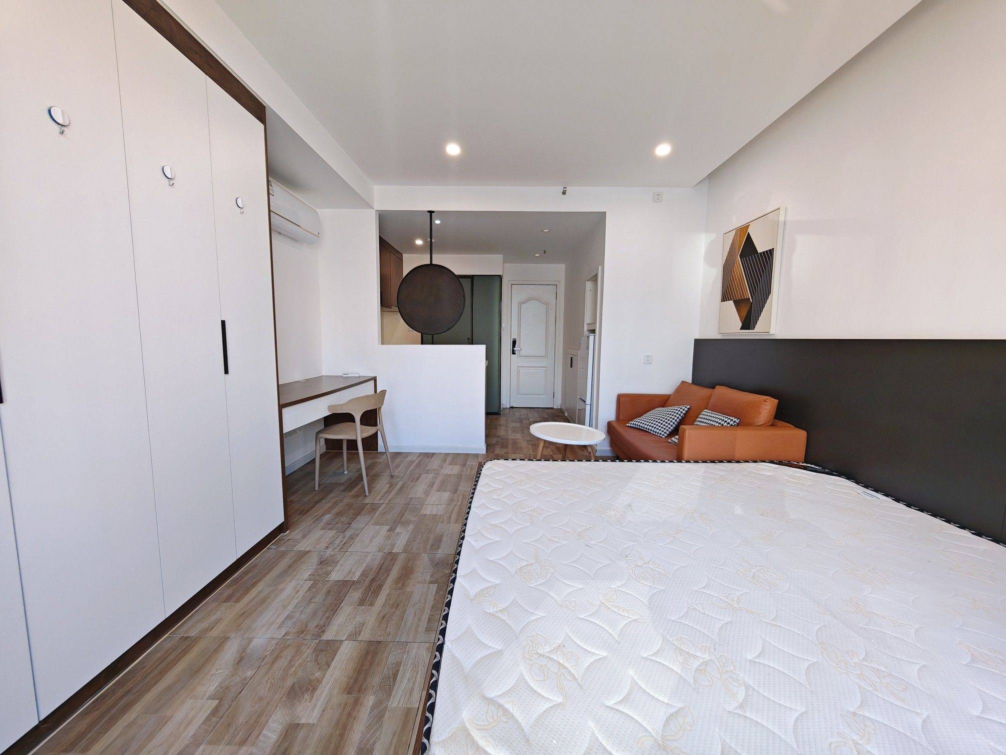 Chengdu-Wuhou-Cozy Home,Clean&Comfy,No Gender Limit,Hustle & Bustle,“Friends”,Chilled,LGBTQ Friendly,Pet Friendly