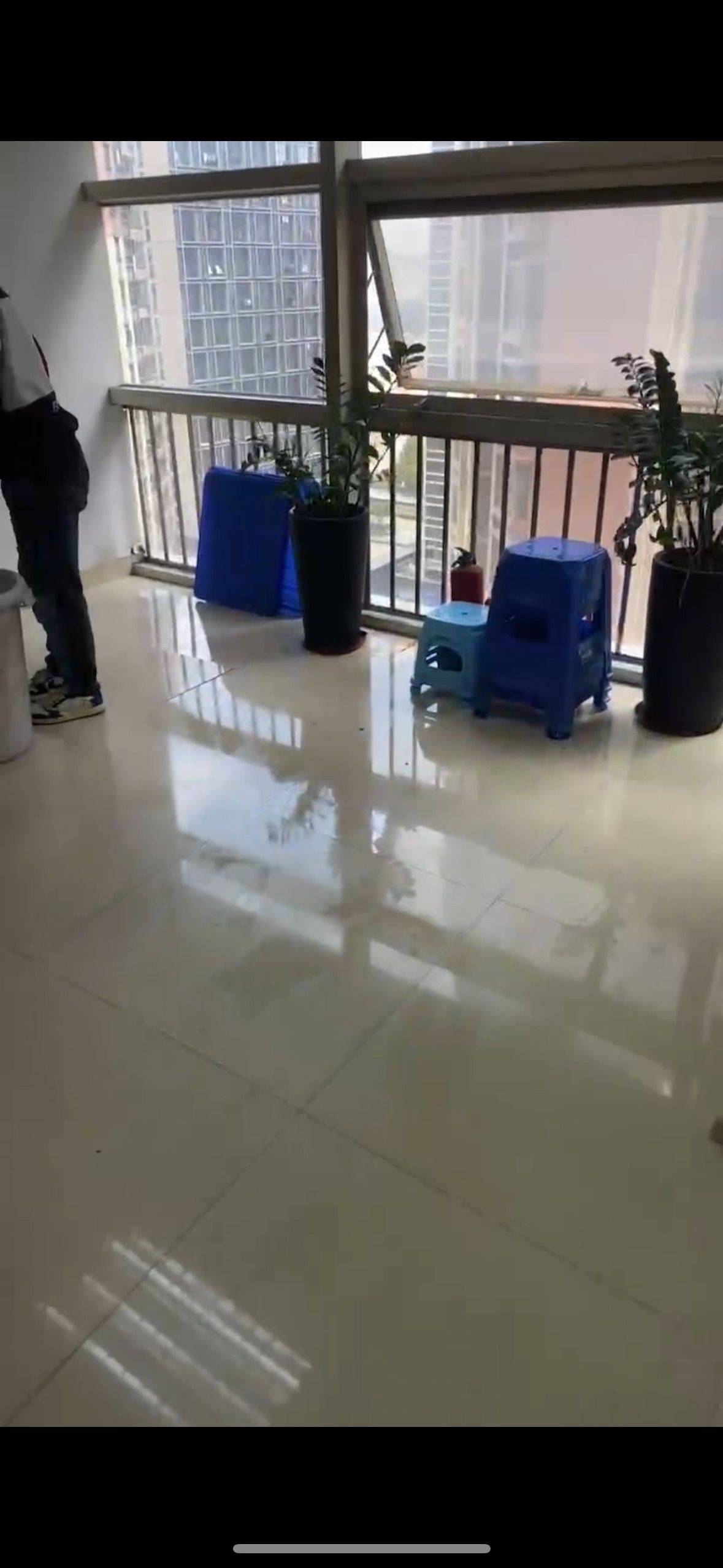 深圳宝安凤凰花苑直租整租房源3