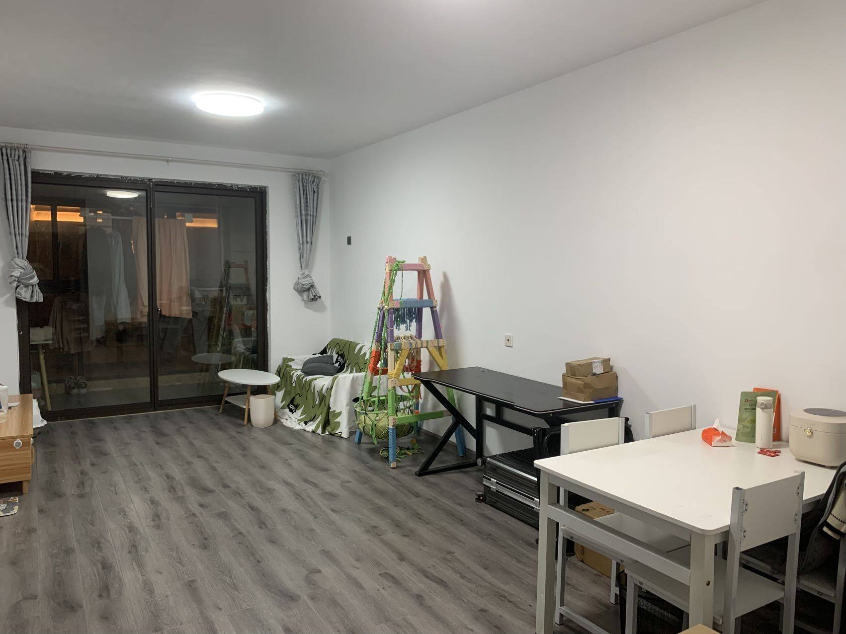 Ningbo-Yinzhou-Clean&Comfy,No Gender Limit
