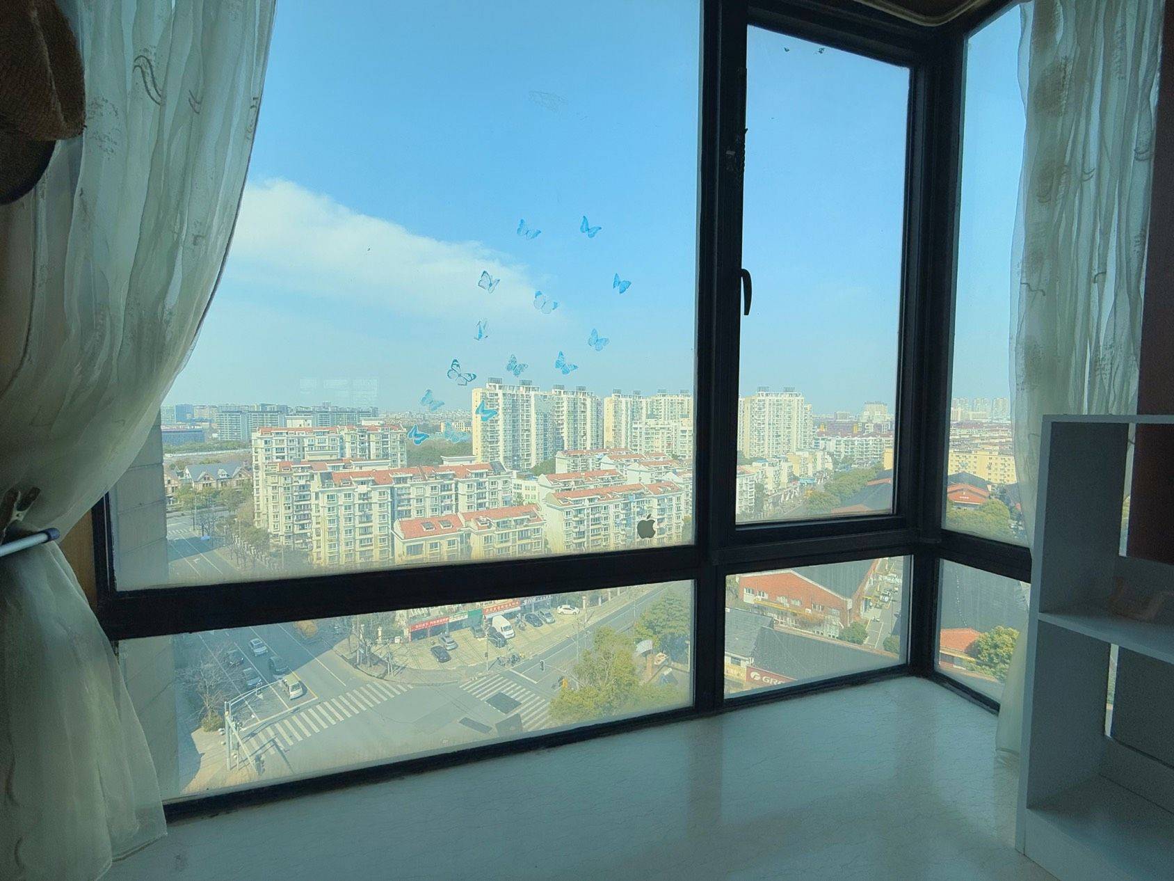 Shanghai-Yangpu-Cozy Home,Clean&Comfy,No Gender Limit,Hustle & Bustle,“Friends”,Chilled,LGBTQ Friendly