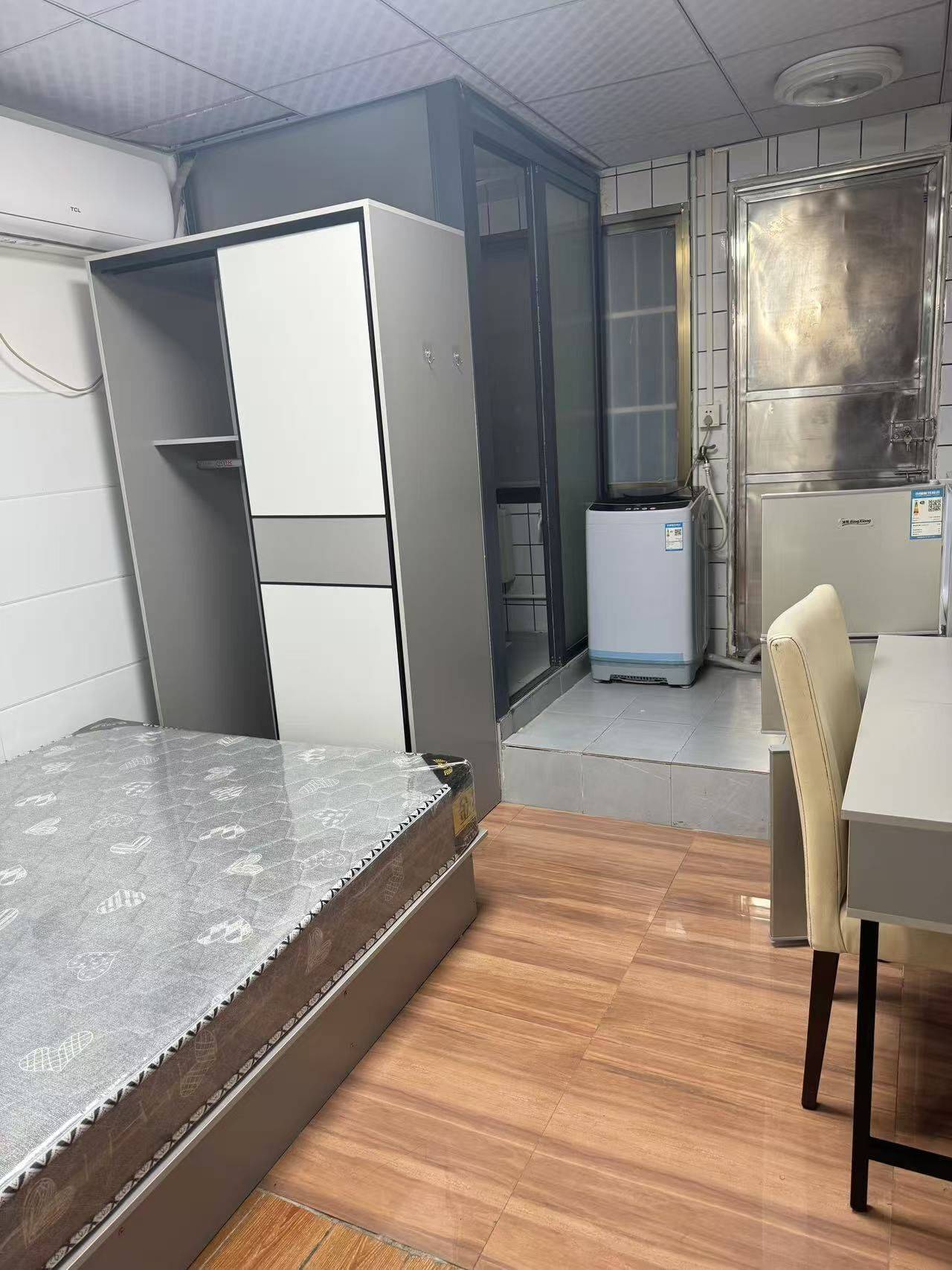 Guangzhou-Liwan-Long Term,Long & Short Term,Single Apartment