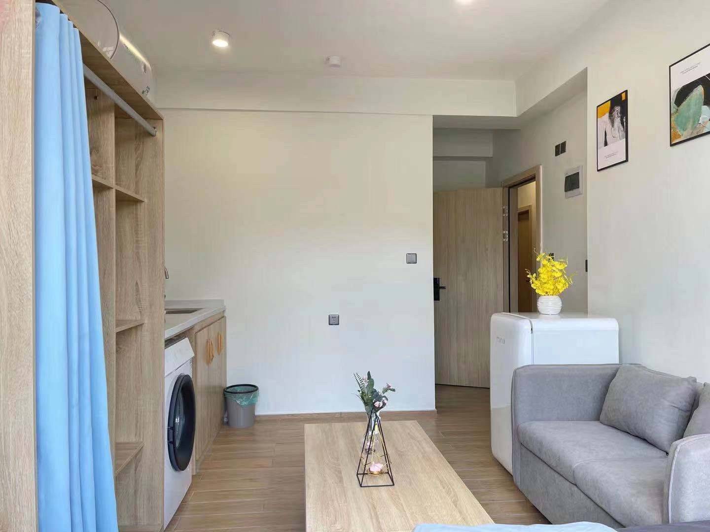 Shenzhen-Futian-Cozy Home,Clean&Comfy,Hustle & Bustle,Chilled,LGBTQ Friendly,Pet Friendly