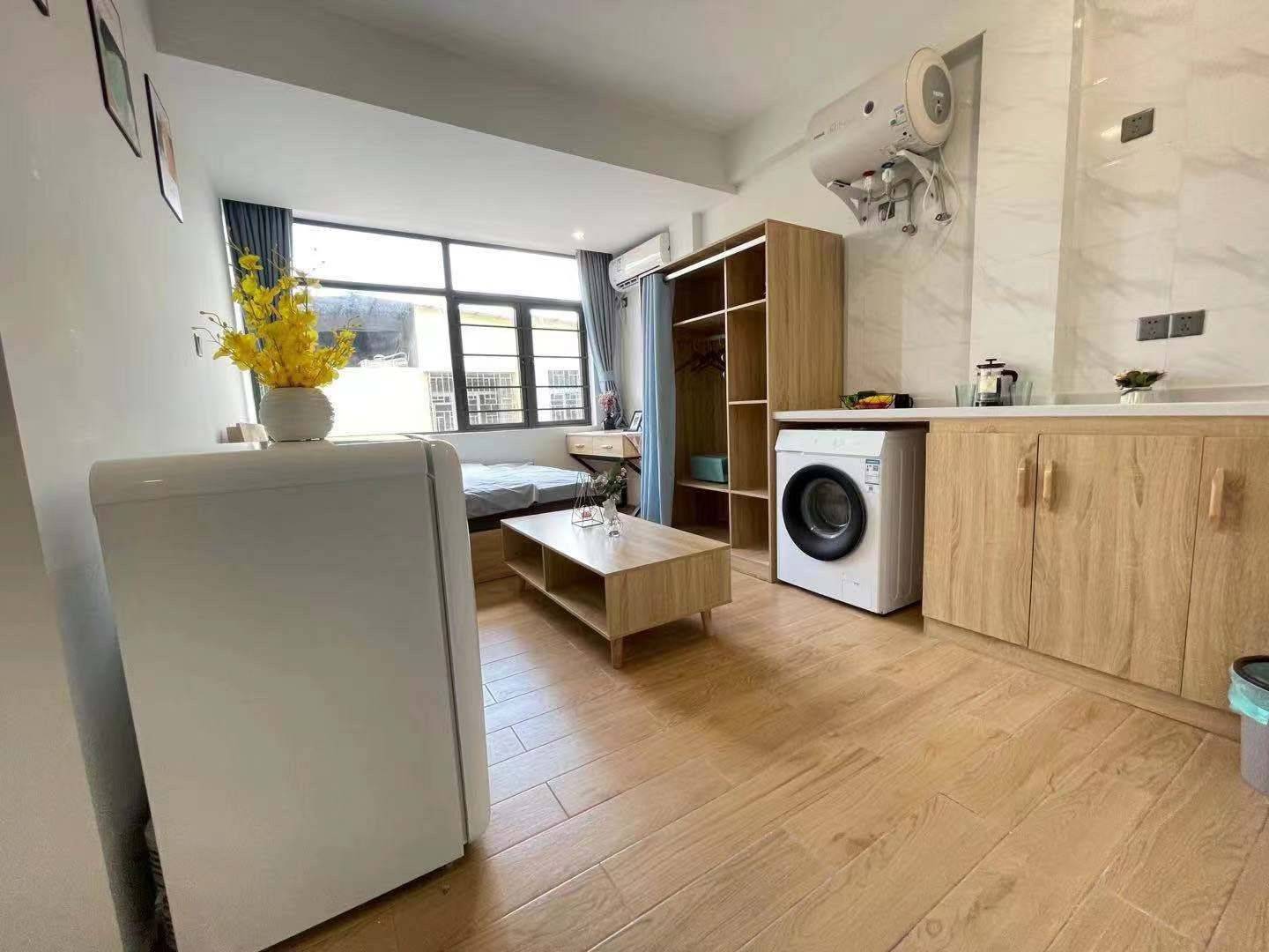 Shenzhen-Futian-Cozy Home,Clean&Comfy,Hustle & Bustle,Chilled,LGBTQ Friendly,Pet Friendly
