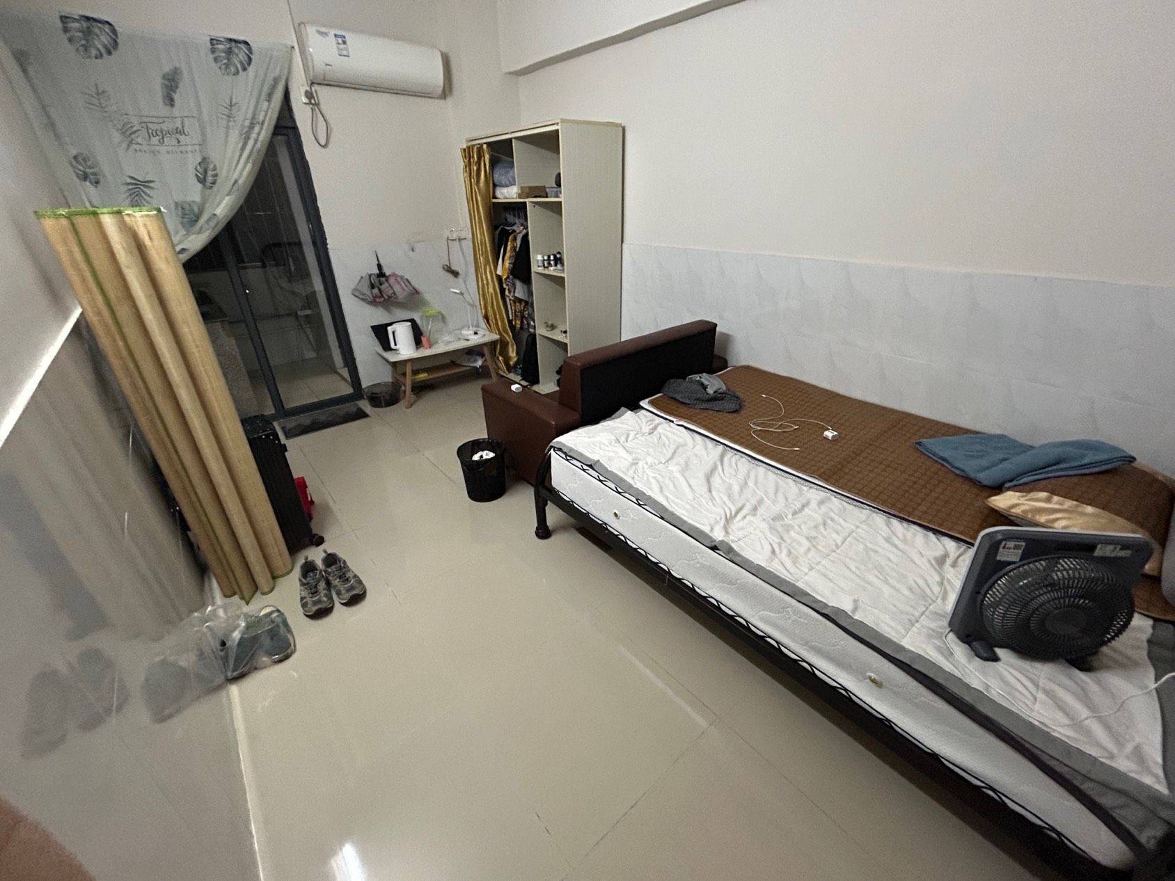 Dongguan-Dongcheng-Cozy Home,Clean&Comfy,No Gender Limit,Pet Friendly