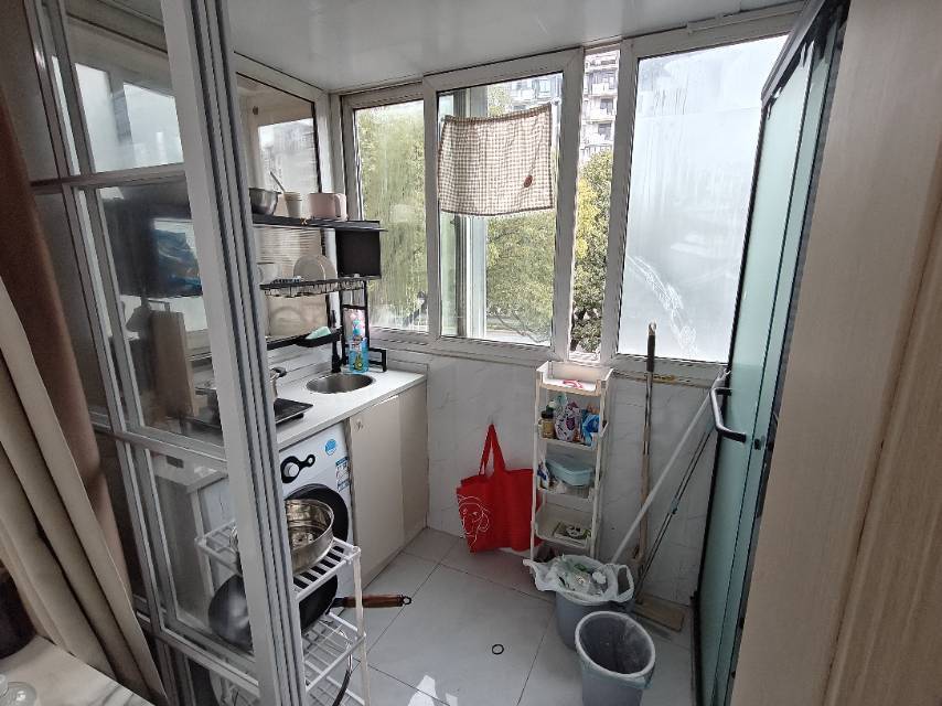 Shanghai-Minhang-Cozy Home,Clean&Comfy,No Gender Limit,Pet Friendly
