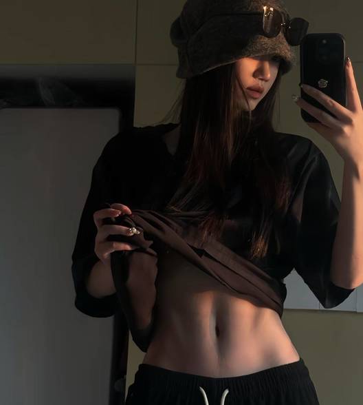 Li li 李