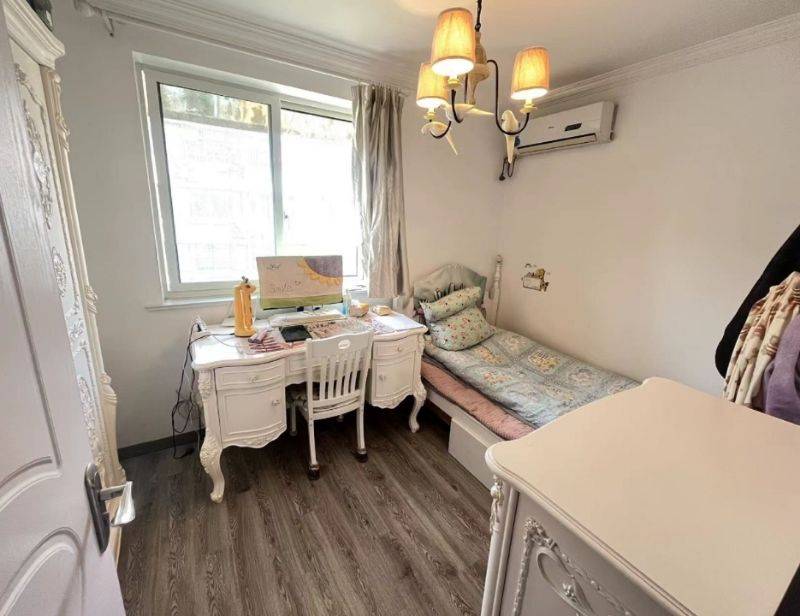 Shanghai-Pudong-Cozy Home,Clean&Comfy,Hustle & Bustle,“Friends”