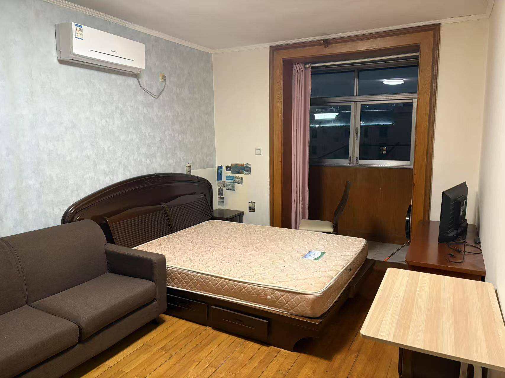 Shanghai-Jing‘An-多种户型 价格3000起,人民广场 陆家嘴 首选,民用水电,Pet Friendly