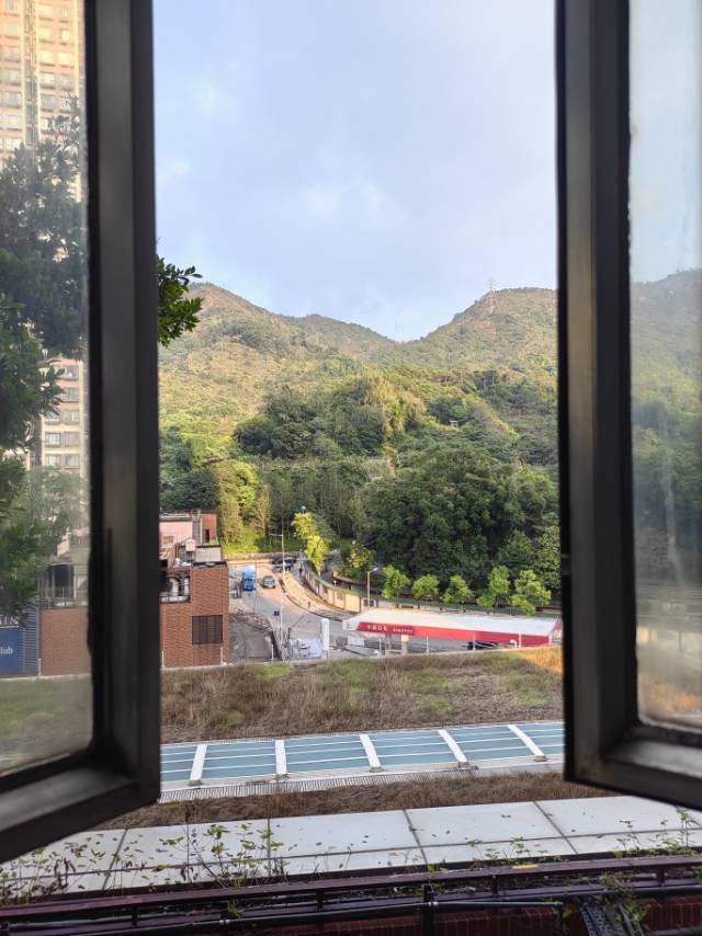New Territories 屯门市广场二期1座
