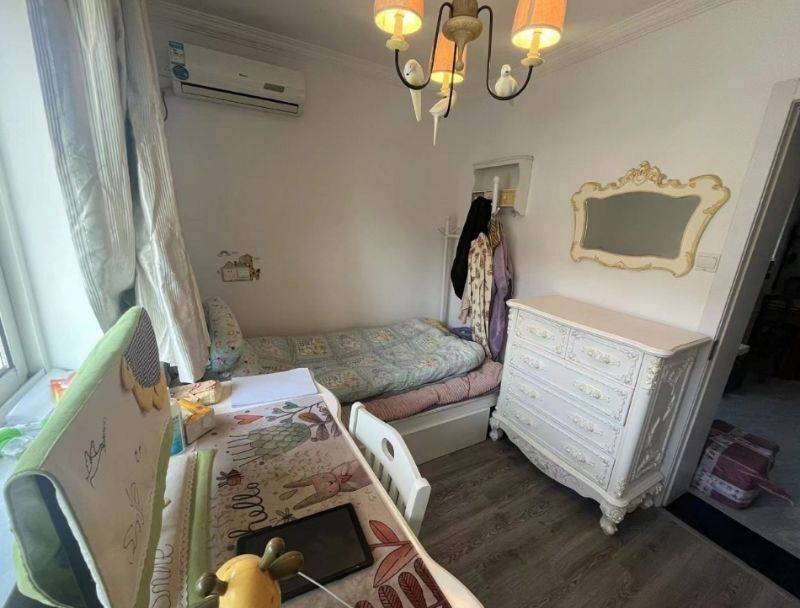 Shanghai-Pudong-Cozy Home,Clean&Comfy,Hustle & Bustle,“Friends”