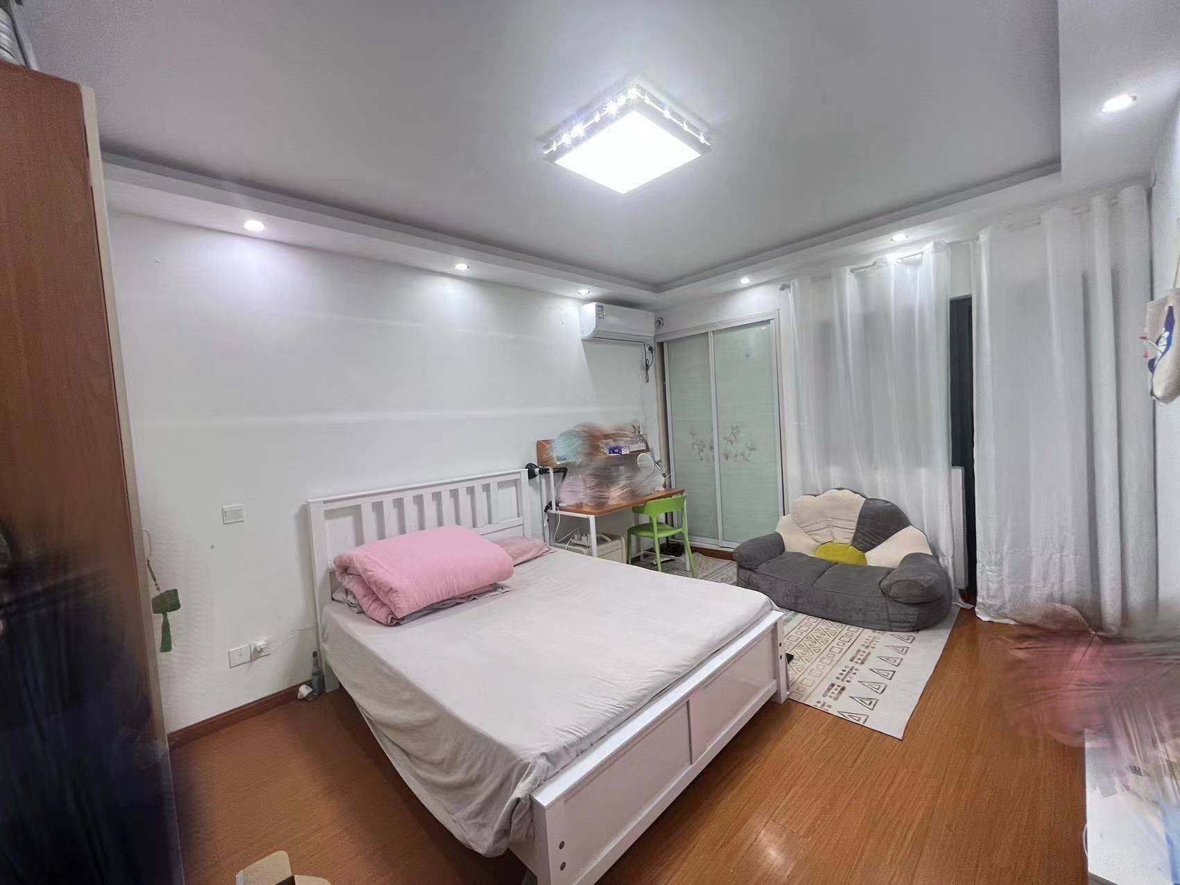 Shanghai-Songjiang-Cozy Home,Clean&Comfy,No Gender Limit