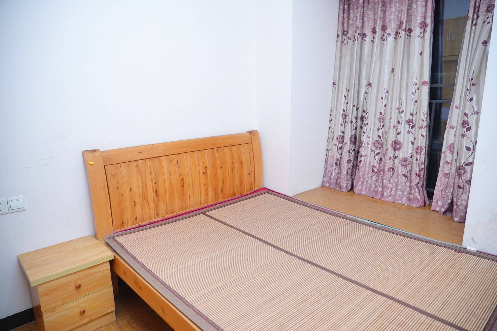 Chongqing-Yubei-Cozy Home,Clean&Comfy,No Gender Limit,Hustle & Bustle,Pet Friendly