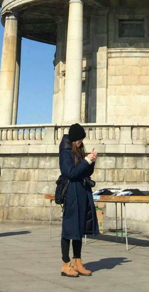爱旅行的小姐姐