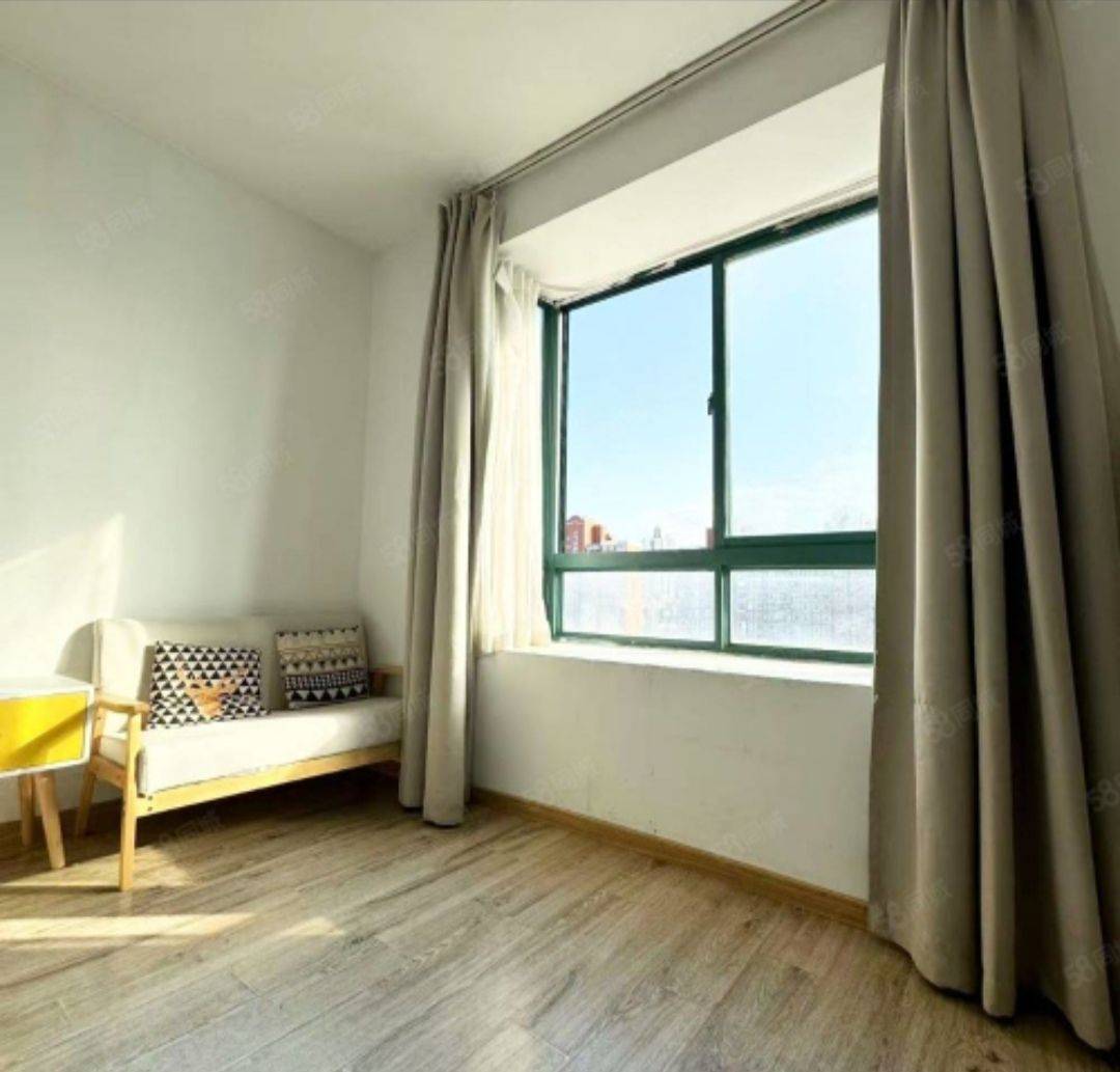 Shanghai-Putuo-Cozy Home,Clean&Comfy,No Gender Limit,Hustle & Bustle,“Friends”,Chilled,Pet Friendly