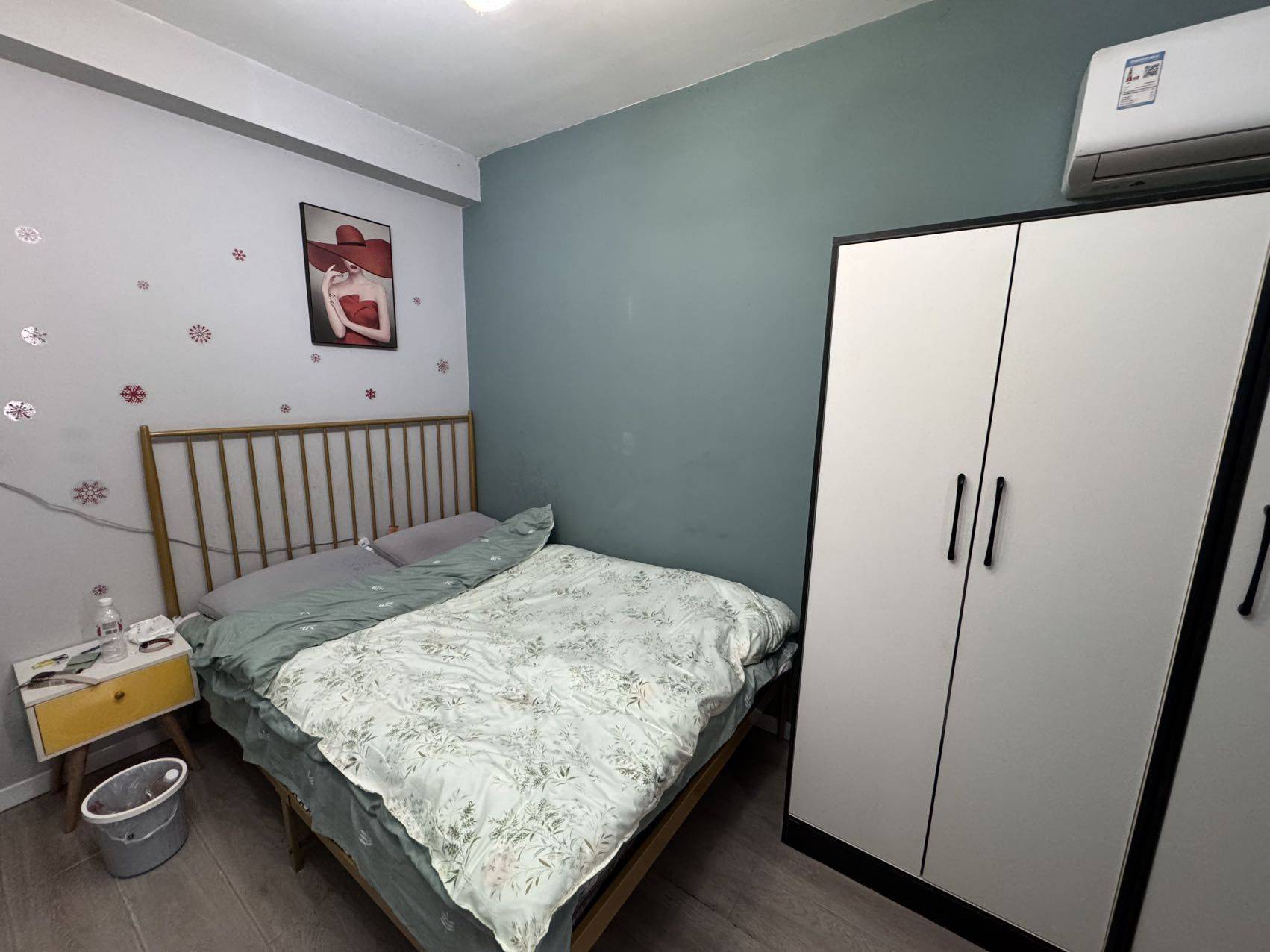 Nanjing-Jiangning-Long Term,Seeking Flatmate