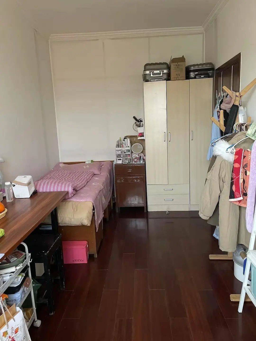 Beijing-Dongcheng-Cozy Home,Clean&Comfy,No Gender Limit,Hustle & Bustle,“Friends”,Chilled,LGBTQ Friendly,Pet Friendly