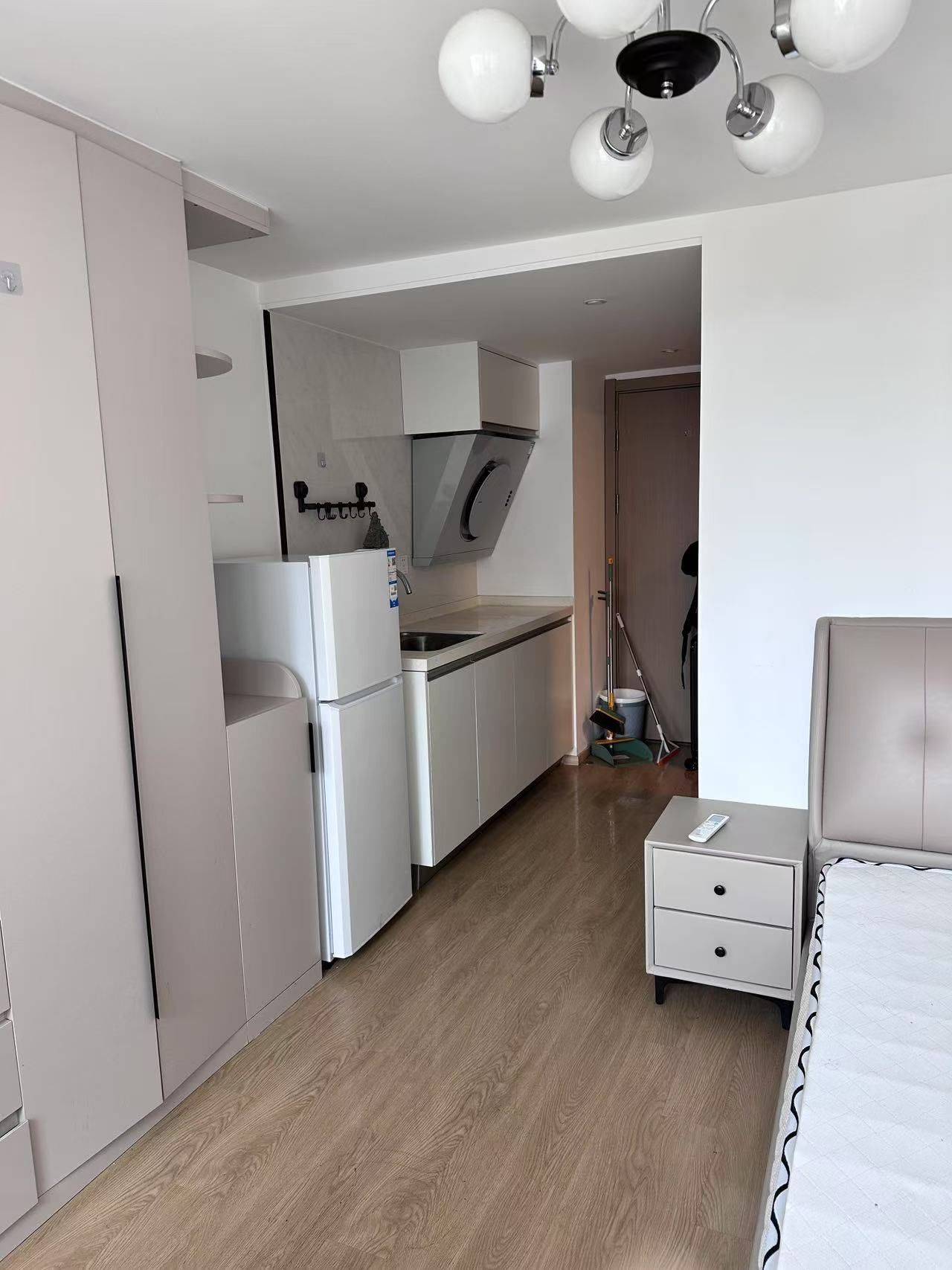Hangzhou-Xiaoshan-Cozy Home,Clean&Comfy,No Gender Limit,Hustle & Bustle,“Friends”