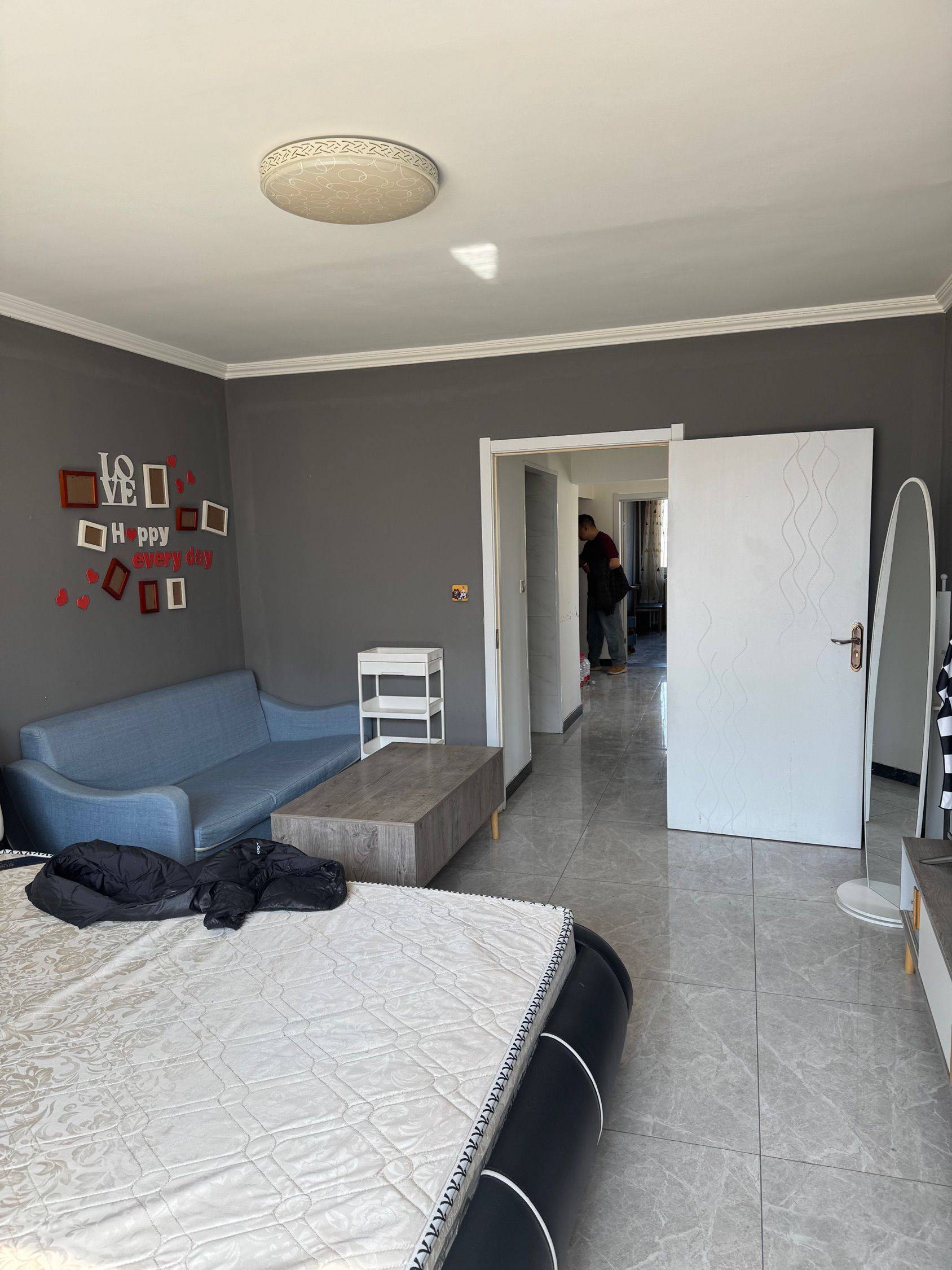 Beijing-Tongzhou-长租整租,两室一厅一厨一卫,2 bedrooms,冰箱洗衣机各一，空调3个,👯‍♀️,Single Apartment,LGBTQ Friendly