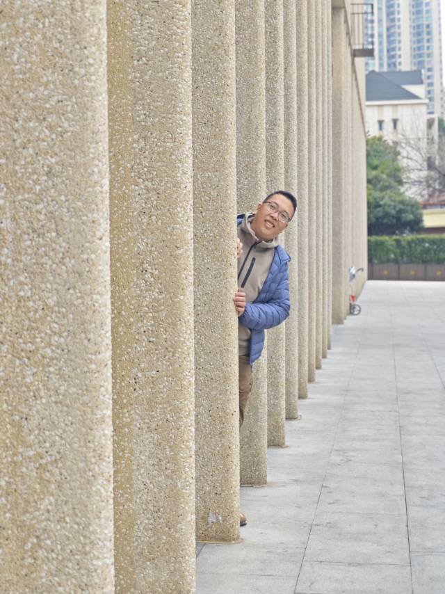 塞牙人