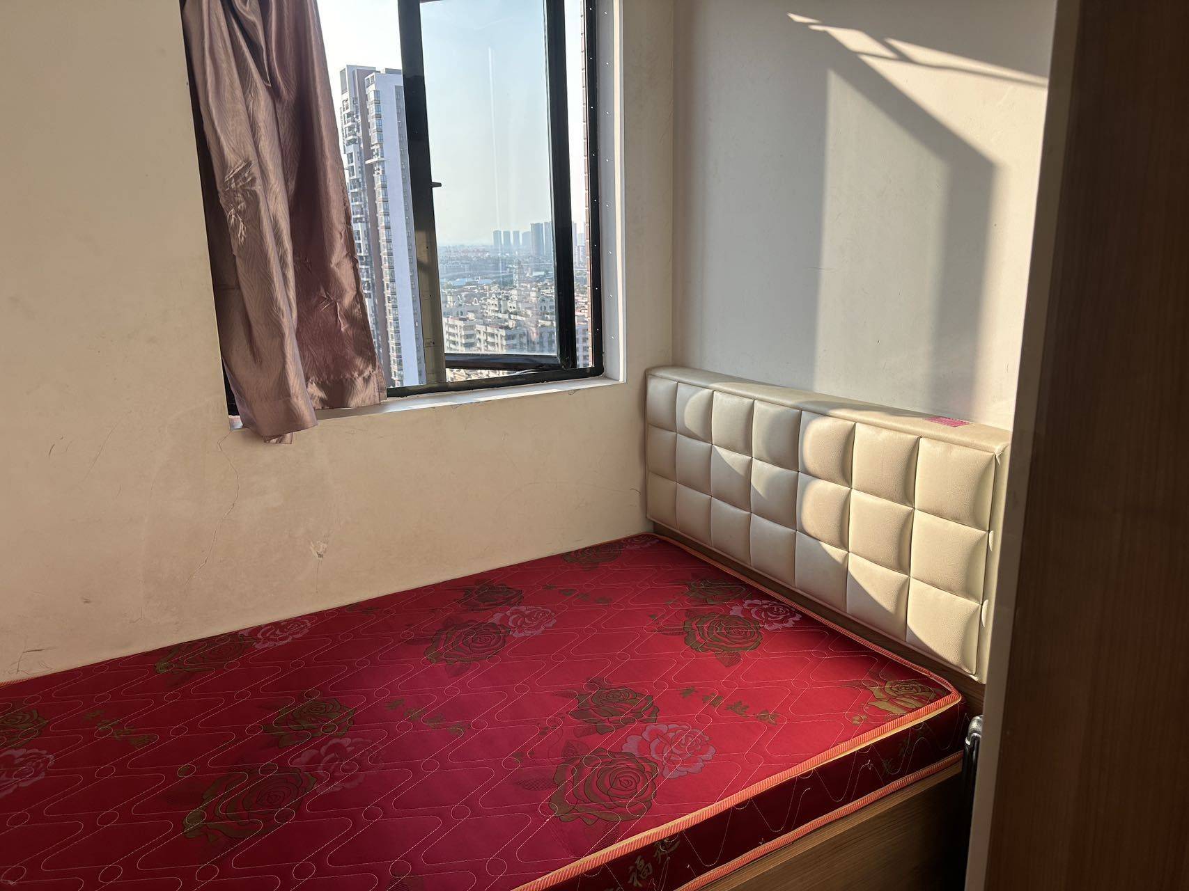 Dongguan-Shilong-Cozy Home,Clean&Comfy