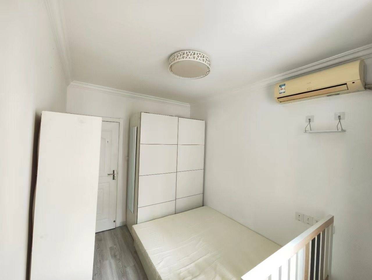 Shanghai-Xuhui-Cozy Home,Hustle & Bustle