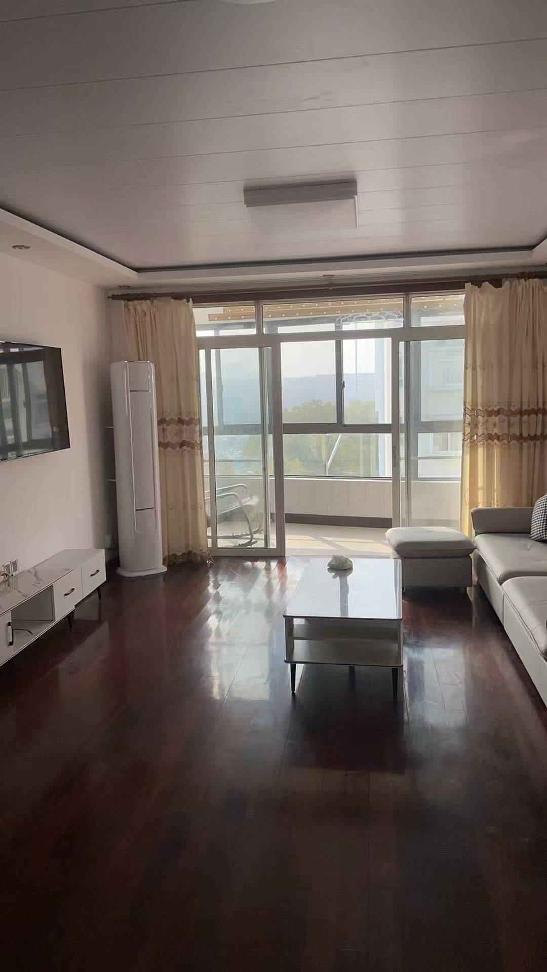 上海-浦东-在职,温馨小窝,干净治愈,不限性别