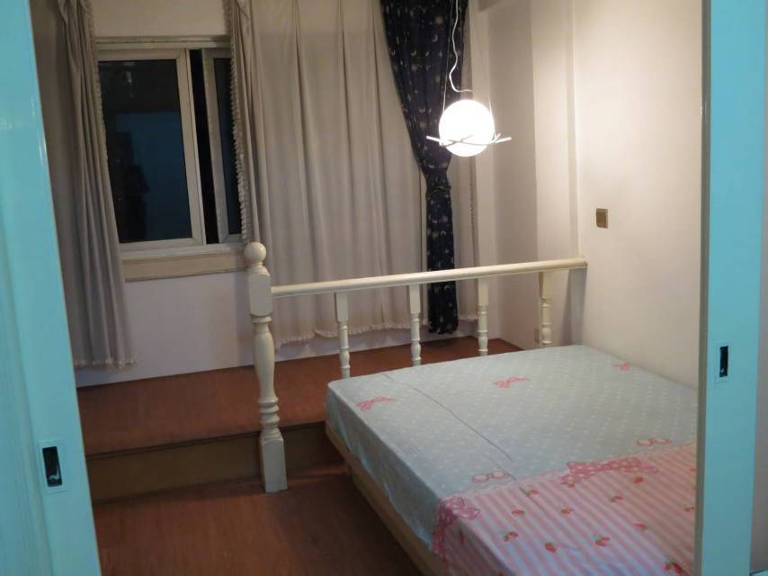 Shanghai-Changning-Cozy Home,Clean&Comfy,No Gender Limit,Hustle & Bustle,Chilled