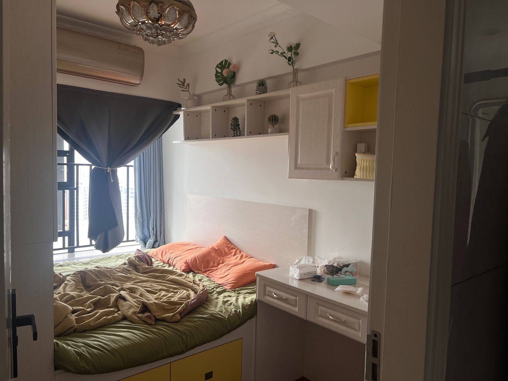 Dongguan-Humen-Clean&Comfy,No Gender Limit