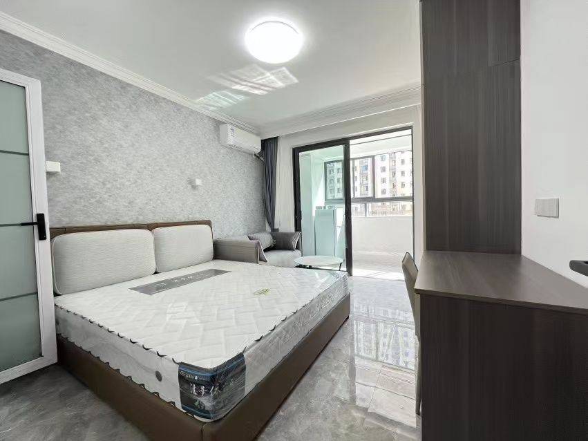 Cozy Home-Clean&Comfy-No Gender Limit-Hustle & Bustle-“Friends”-Chilled
