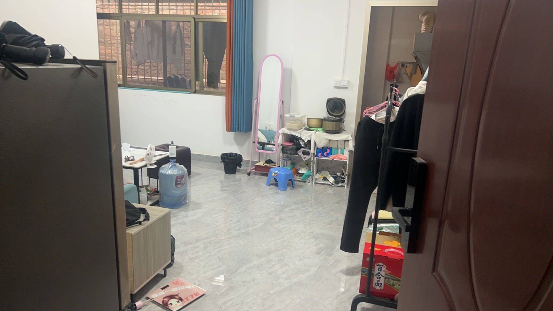 Dongguan-Nancheng-No Gender Limit,Hustle & Bustle