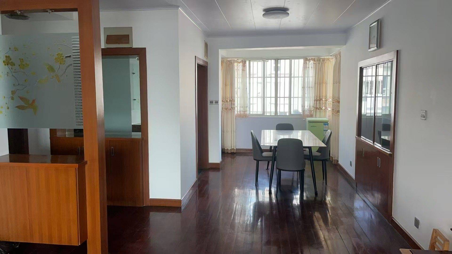 上海-浦东-在职,温馨小窝,干净治愈,不限性别