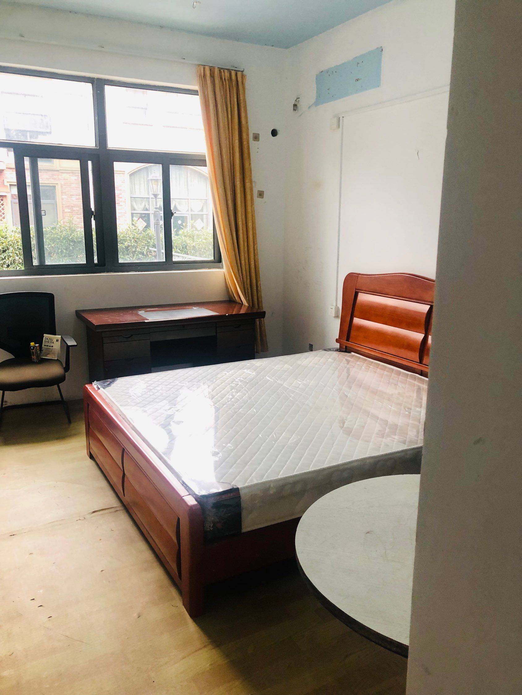 Shanghai-Songjiang-Cozy Home,Clean&Comfy,No Gender Limit,Hustle & Bustle,“Friends”,Chilled,LGBTQ Friendly,Pet Friendly