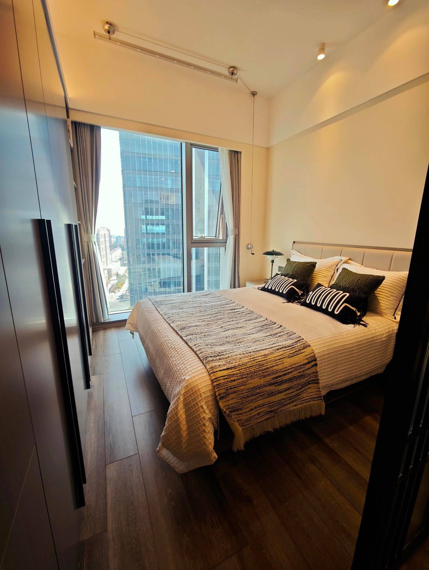 Shanghai-Jiading-Cozy Home,Clean&Comfy,No Gender Limit,Hustle & Bustle