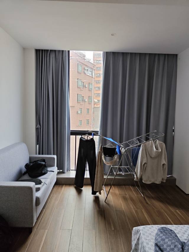Dongguan-Humen-Cozy Home,Clean&Comfy,No Gender Limit,Hustle & Bustle,“Friends”,Chilled,LGBTQ Friendly