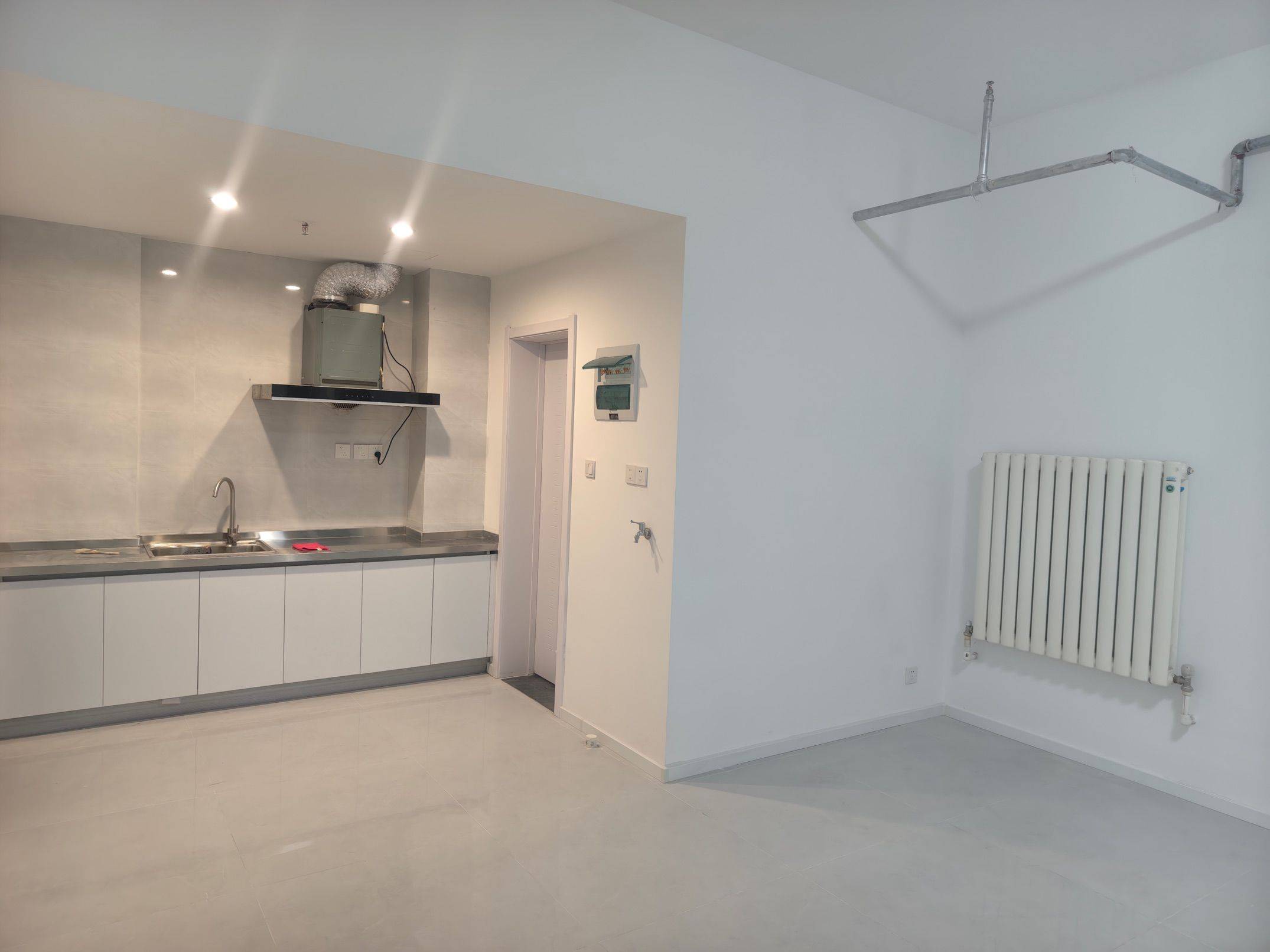 Qingdao-Licang-Cozy Home,Clean&Comfy,No Gender Limit,Hustle & Bustle,“Friends”,Chilled,LGBTQ Friendly