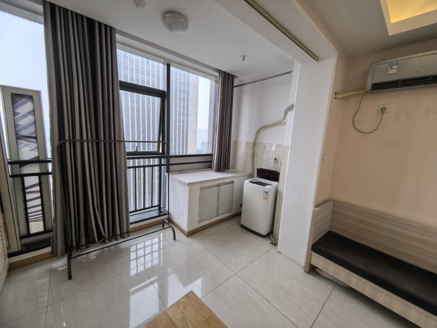 Changsha-Yuelu-Cozy Home,Clean&Comfy,No Gender Limit,Hustle & Bustle,“Friends”,Chilled,LGBTQ Friendly,Pet Friendly