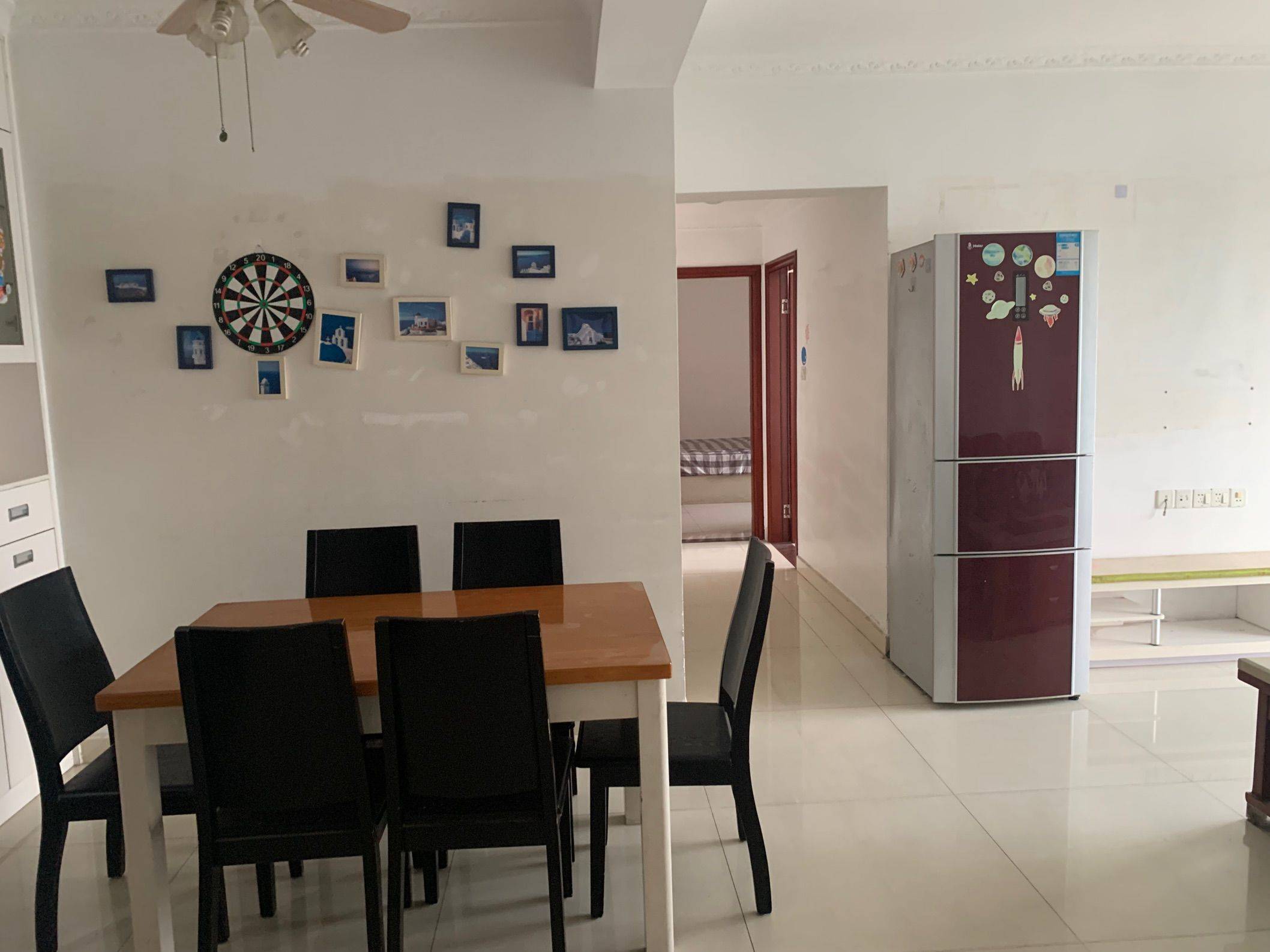Shenzhen-Longhua-Cozy Home,Clean&Comfy,No Gender Limit,Hustle & Bustle,“Friends”,Chilled,LGBTQ Friendly,Pet Friendly