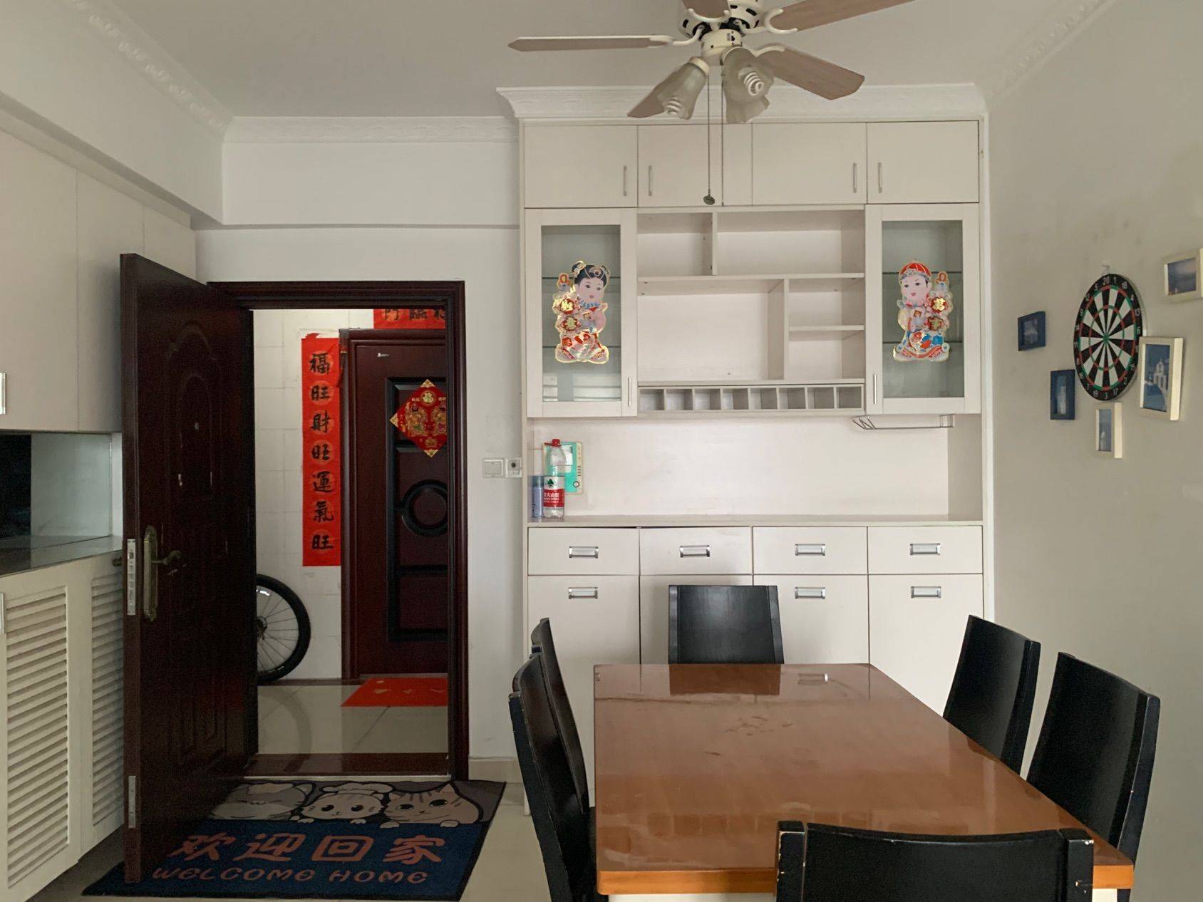 Shenzhen-Longhua-Cozy Home,Clean&Comfy,No Gender Limit,Hustle & Bustle,“Friends”,Chilled,LGBTQ Friendly,Pet Friendly