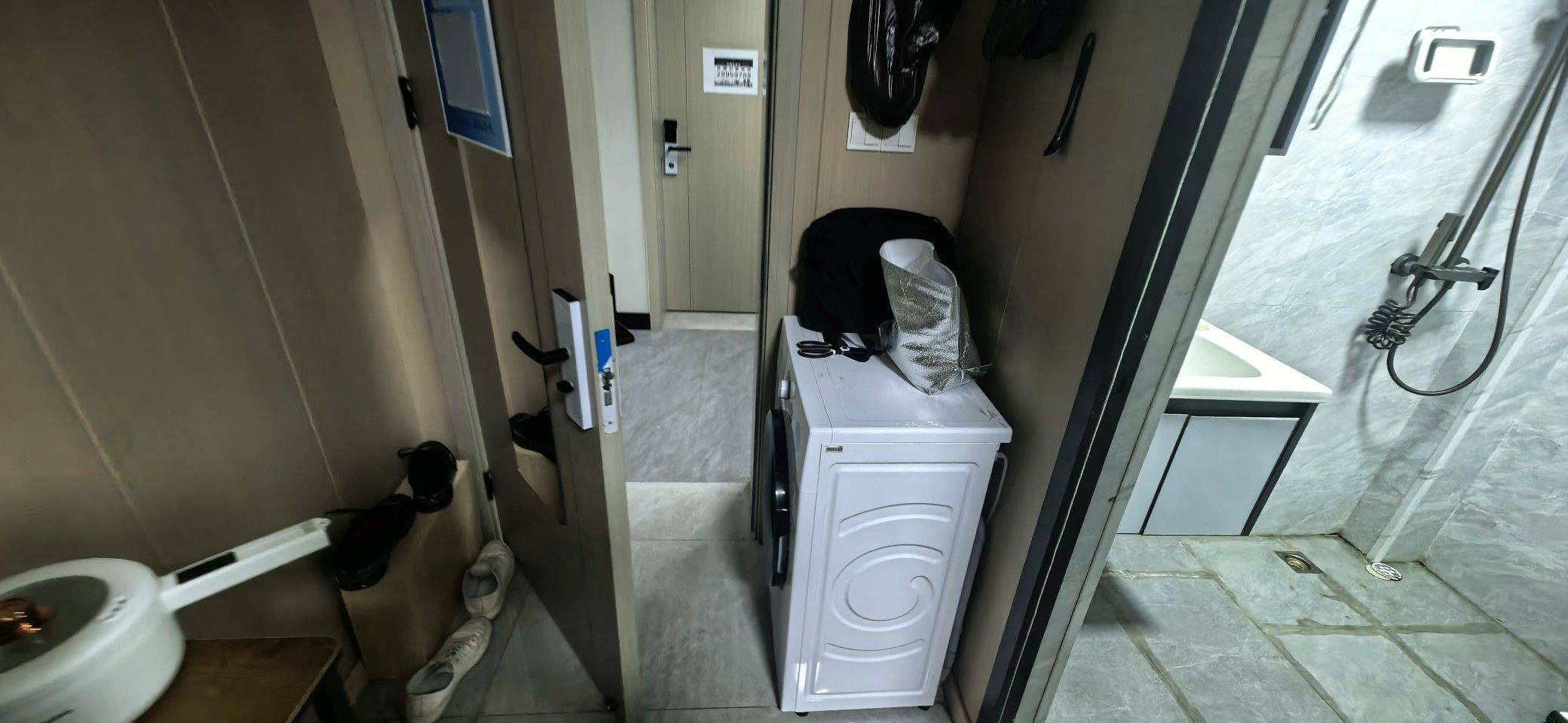 Shanghai-Baoshan-Cozy Home,Clean&Comfy,No Gender Limit,Hustle & Bustle,“Friends”,Chilled,LGBTQ Friendly