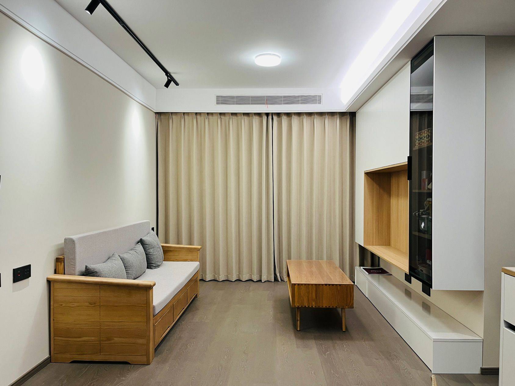 Shanghai-Qingpu-Cozy Home,Clean&Comfy,No Gender Limit,Hustle & Bustle,“Friends”,Chilled
