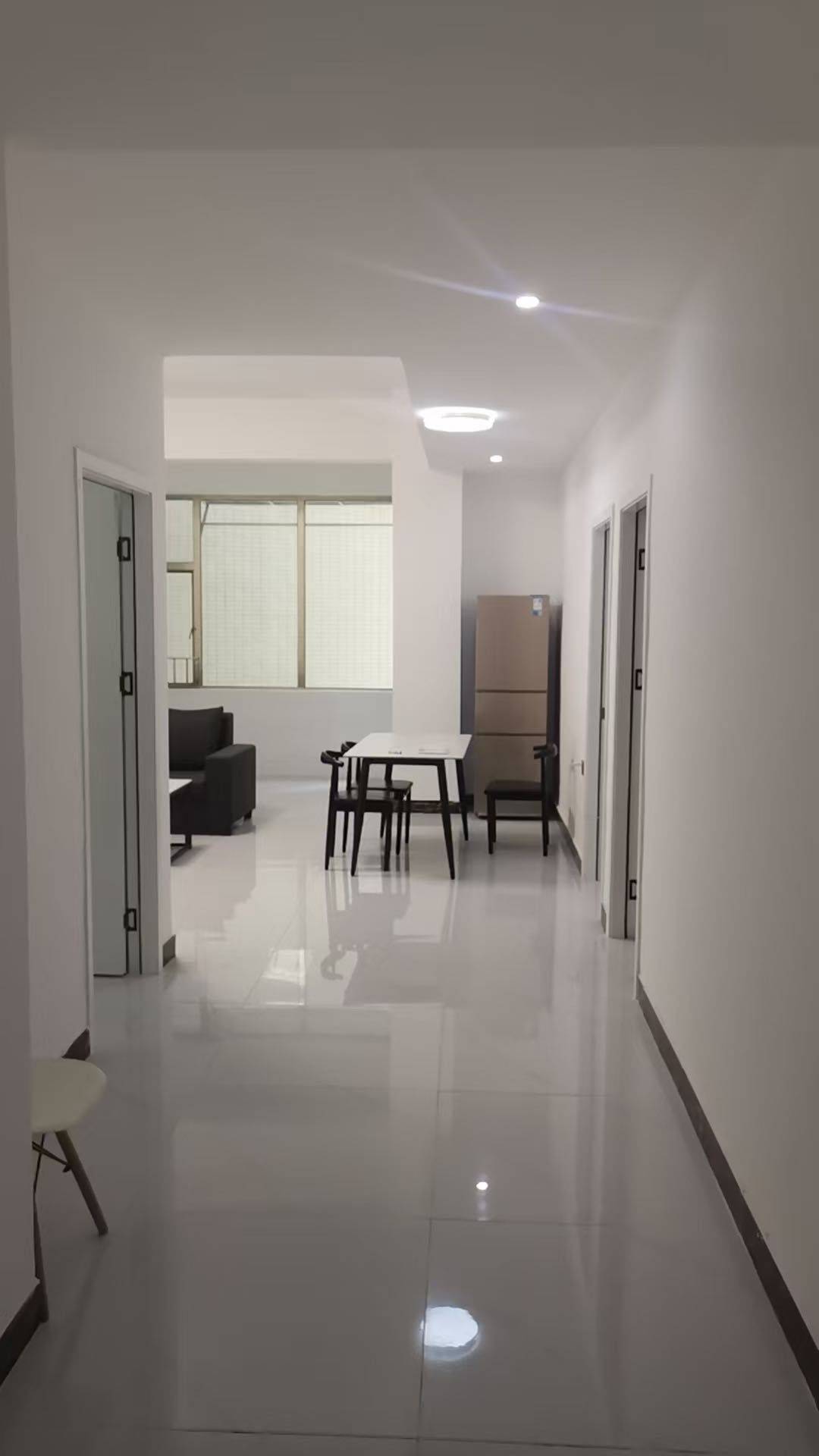 Dongguan-Humen-Clean&Comfy,No Gender Limit