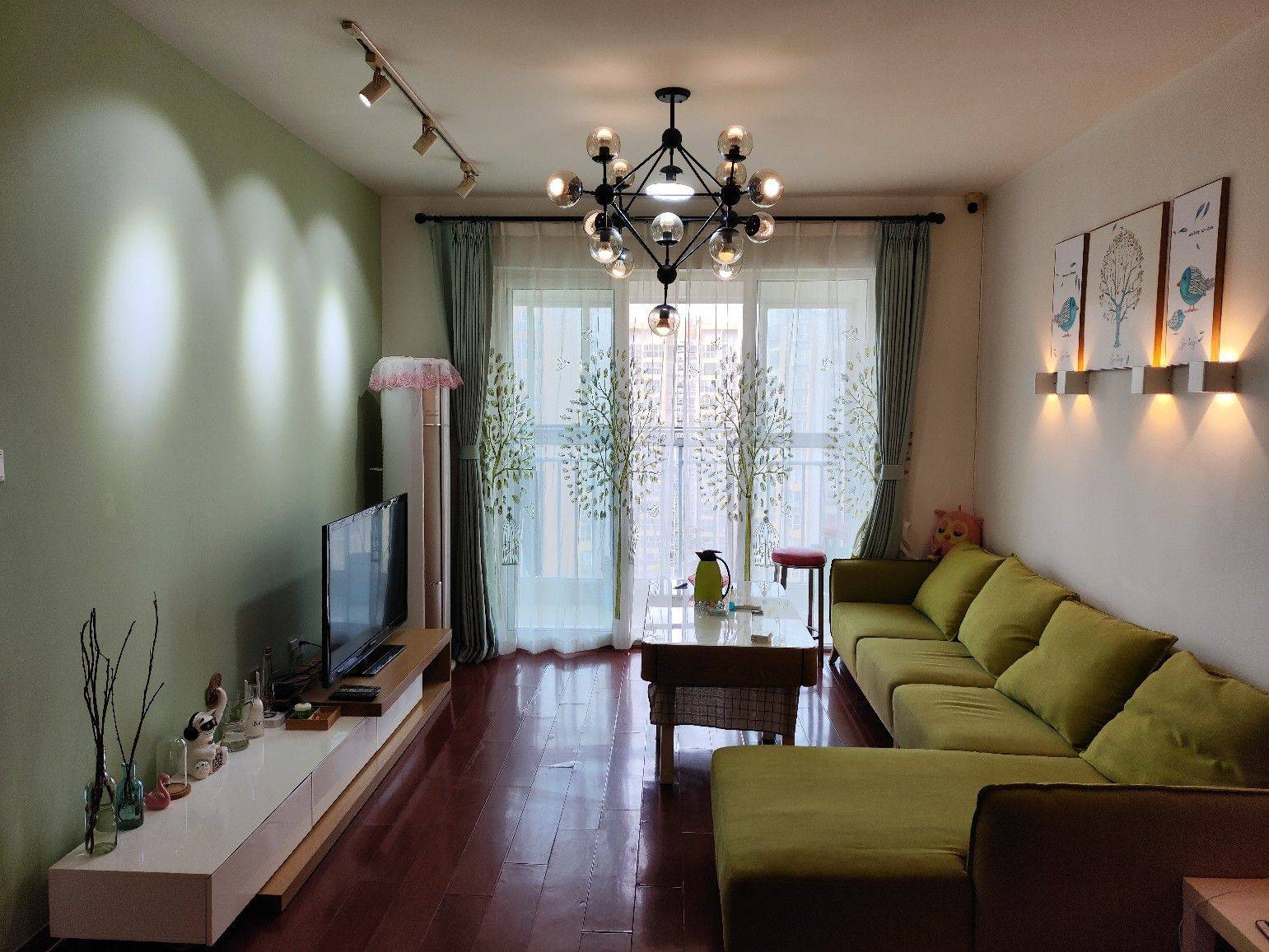 Chengdu-Qingyang-投影,浴缸,暖气,Cozy Home,Clean&Comfy,No Gender Limit,Chilled