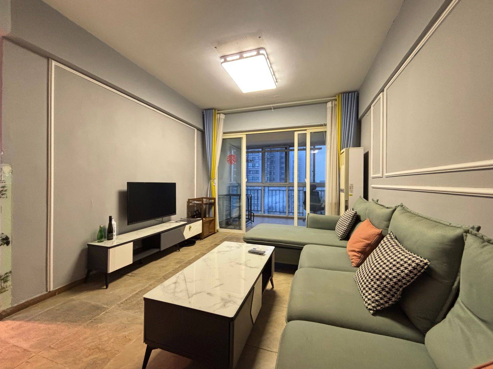 Cozy Home-Clean&Comfy-No Gender Limit-Hustle & Bustle-“Friends”-Chilled-LGBTQ Friendly-Pet Friendly