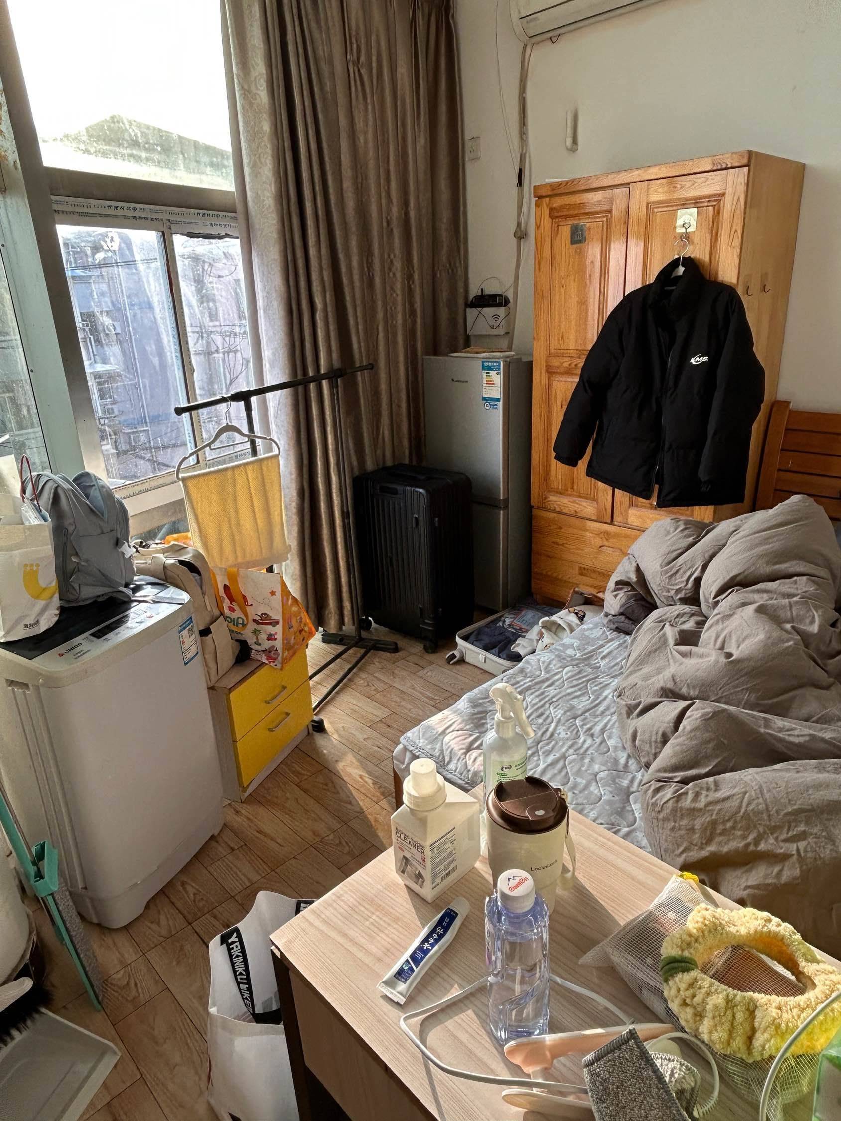 Shanghai-Minhang-Cozy Home,Clean&Comfy,No Gender Limit,Hustle & Bustle