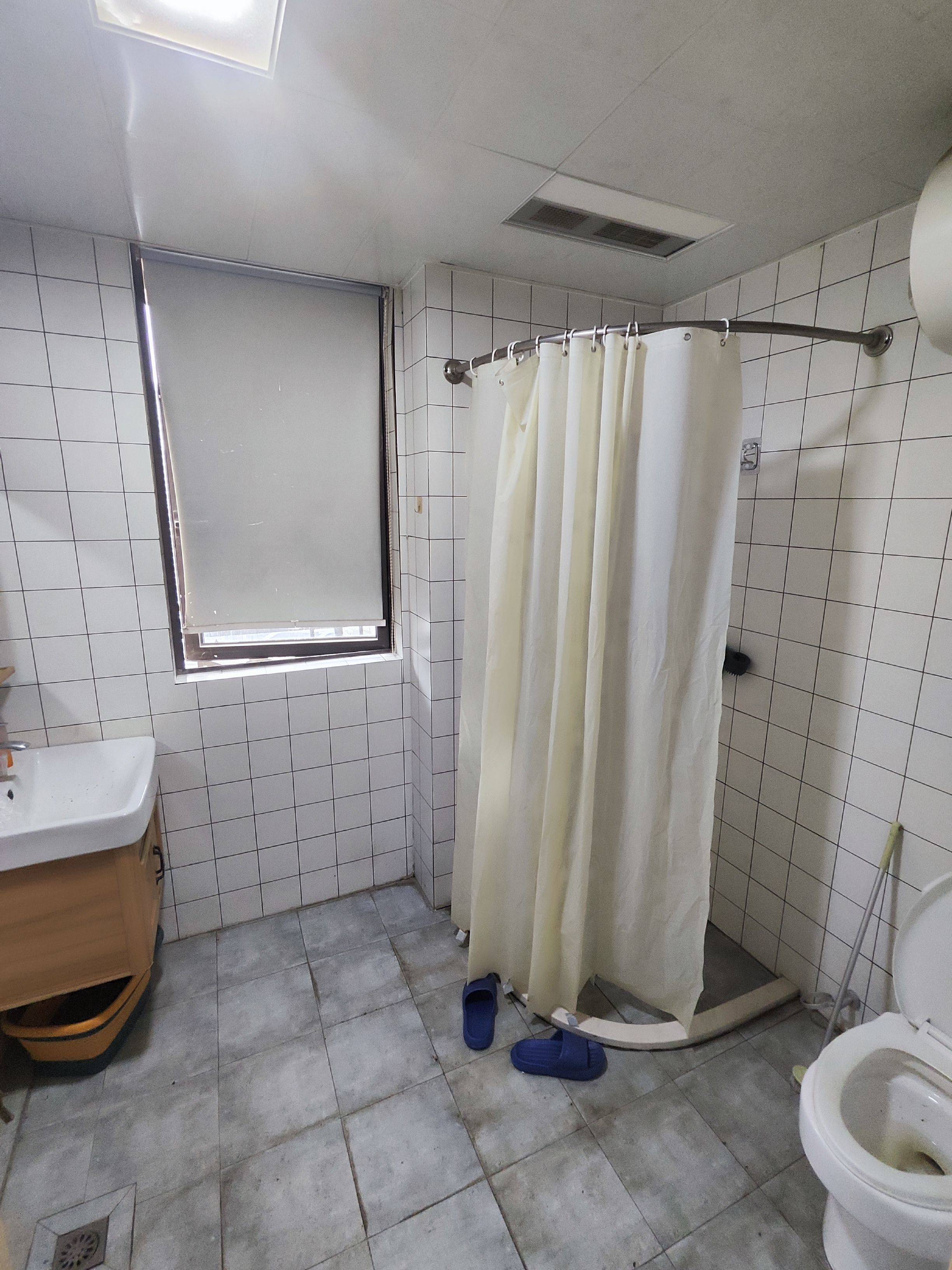 Hangzhou-Shangcheng-120RMB/Night,Cozy Home,Clean&Comfy,No Gender Limit,Hustle & Bustle,“Friends”,Chilled,LGBTQ Friendly,Pet Friendly