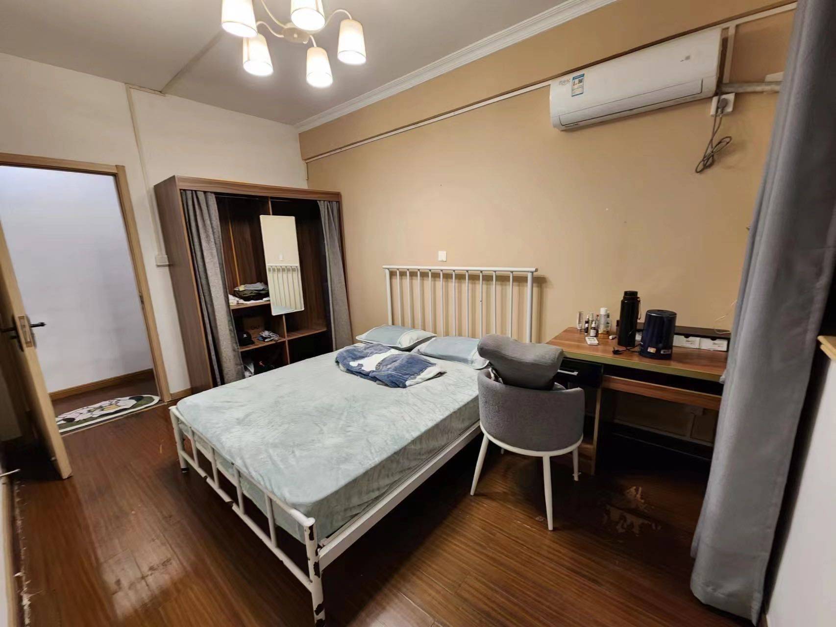 Shanghai-Pudong-Cozy Home,No Gender Limit