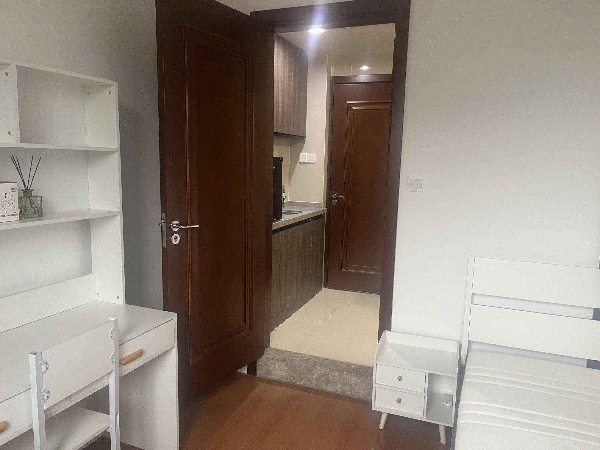 Shanghai-Pudong-Cozy Home,Clean&Comfy,No Gender Limit,Hustle & Bustle,Chilled