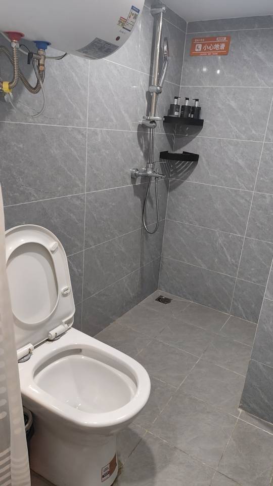 Chengdu-Shuangliu-Cozy Home,Clean&Comfy,No Gender Limit,Hustle & Bustle,“Friends”,Chilled